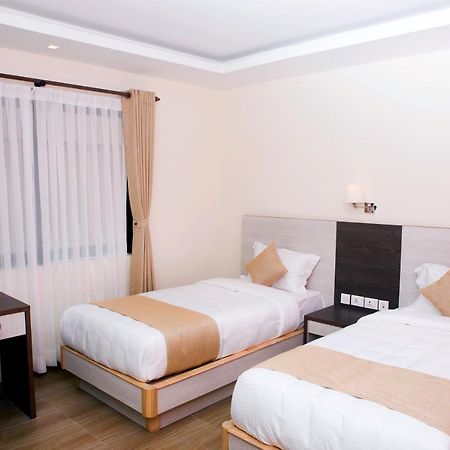 Sarovar Residency Serviced Apartment Hotel Jawlakhel Exterior photo