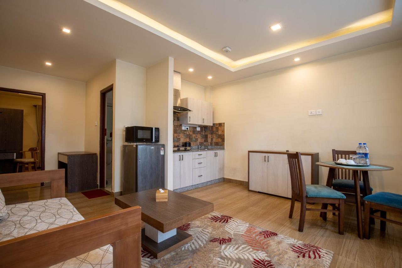 Sarovar Residency Serviced Apartment Hotel Jawlakhel Exterior photo