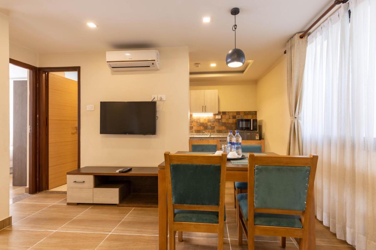 Sarovar Residency Serviced Apartment Hotel Jawlakhel Exterior photo